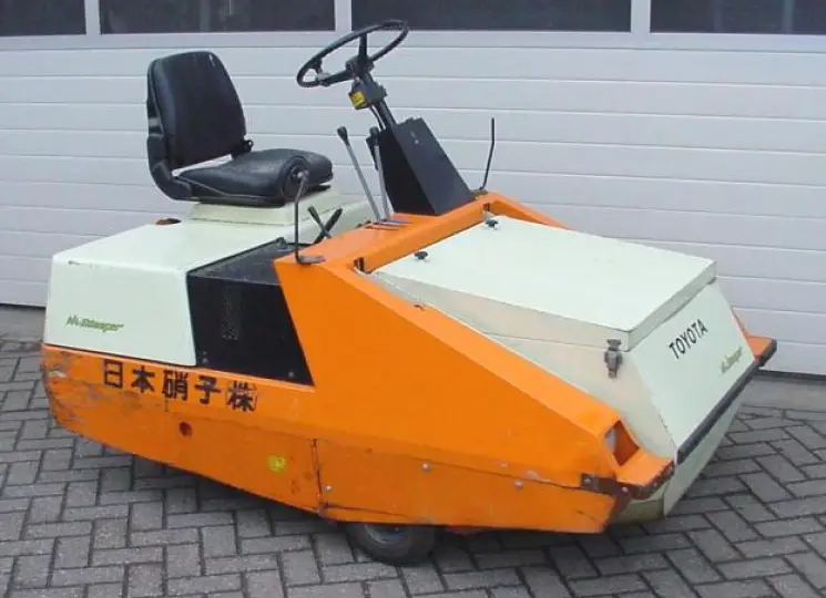 Toyota YK24